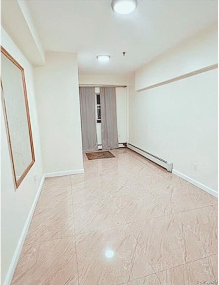 6422 Wetherole St #1stFL - Photo 3 of 8