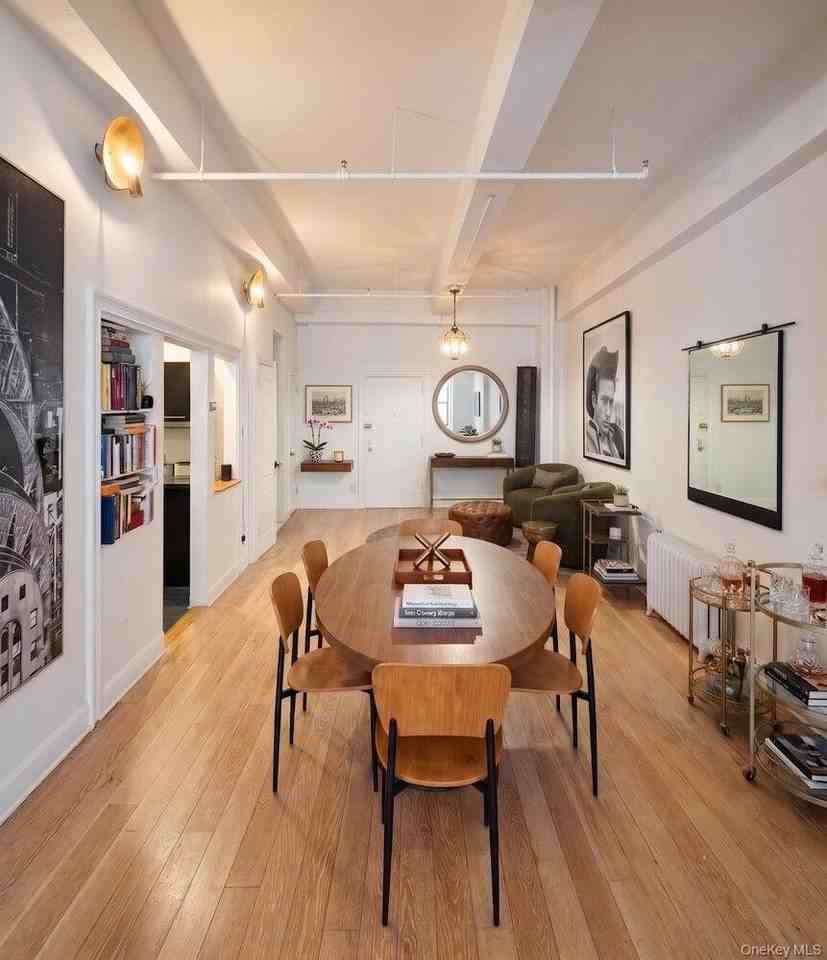 249 W 29th St #3E - Photo 3 of 9