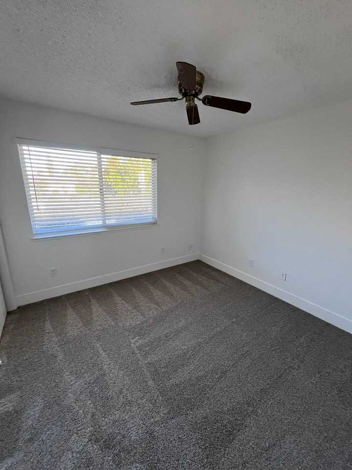 6236 Green Eyes Way - Photo 7 of 17