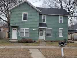 featured image of 1109 1st Ave Nw #1
