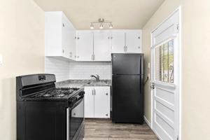 featured image of 119 W Grant Ave