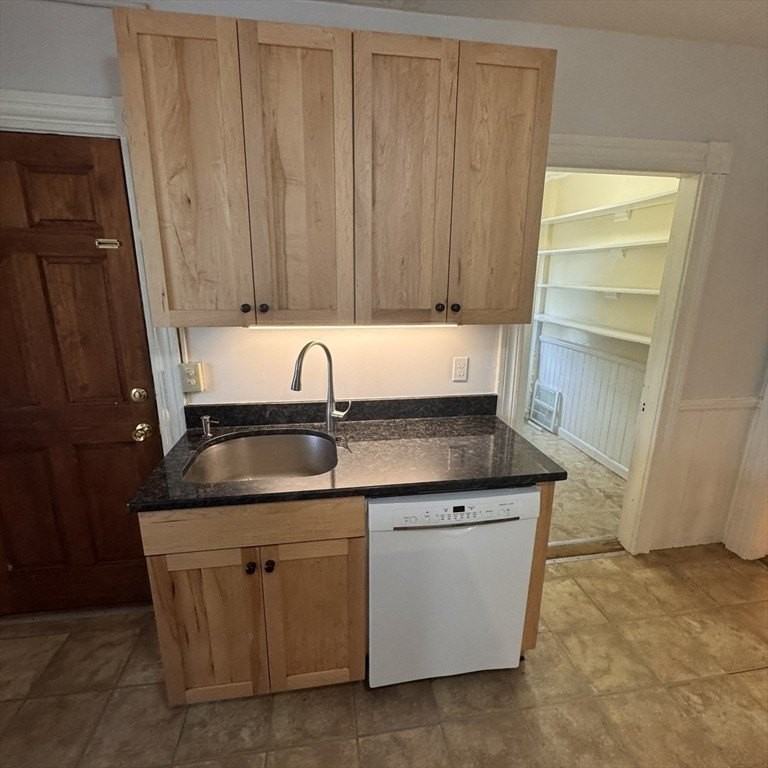 238 Water St #2 - Photo 4 of 21