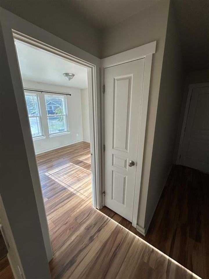 206 Walnut Grove Ct - Photo 7 of 15