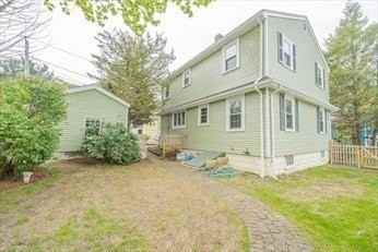 16 Crescent Hill Ave - Photo 3 of 42