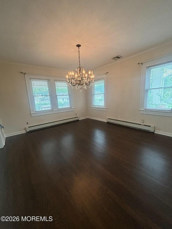 1023 Old Mill Rd - Photo 5 of 21
