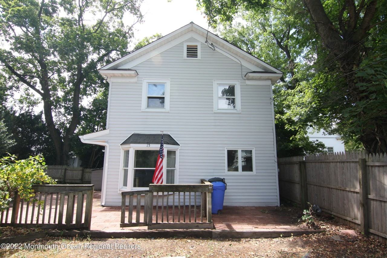 1517 E Lincoln Ave #17 - Photo 3 of 16