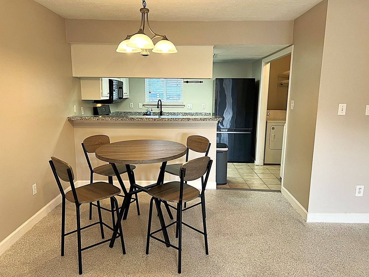 1911 Country Village Blvd #B - Photo 6 of 21