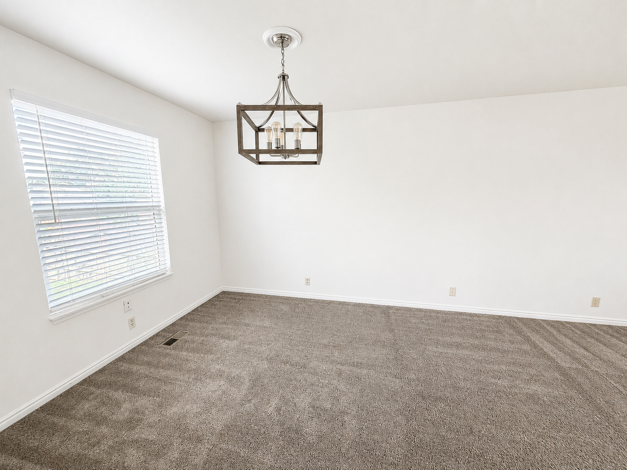 1564 E Hidden Valley Dr - Photo 6 of 43