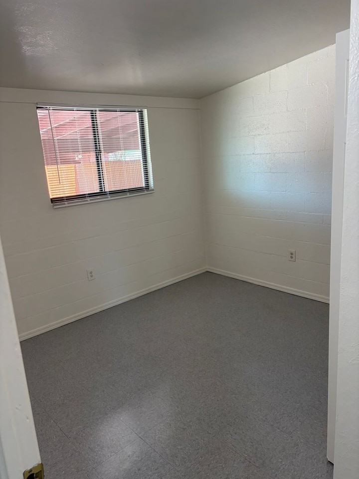 Towner Apartments - Photo 7 of 10