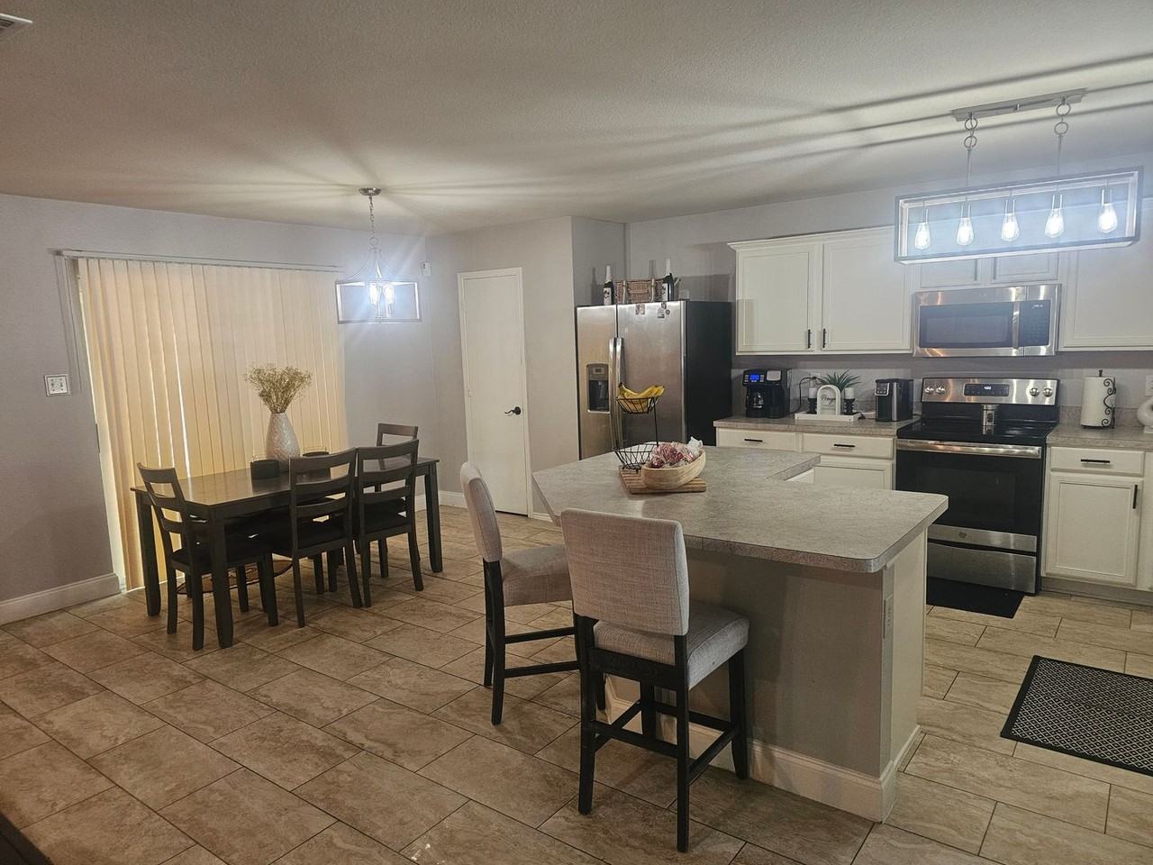 1306 Pigeon Ct - Photo 5 of 23