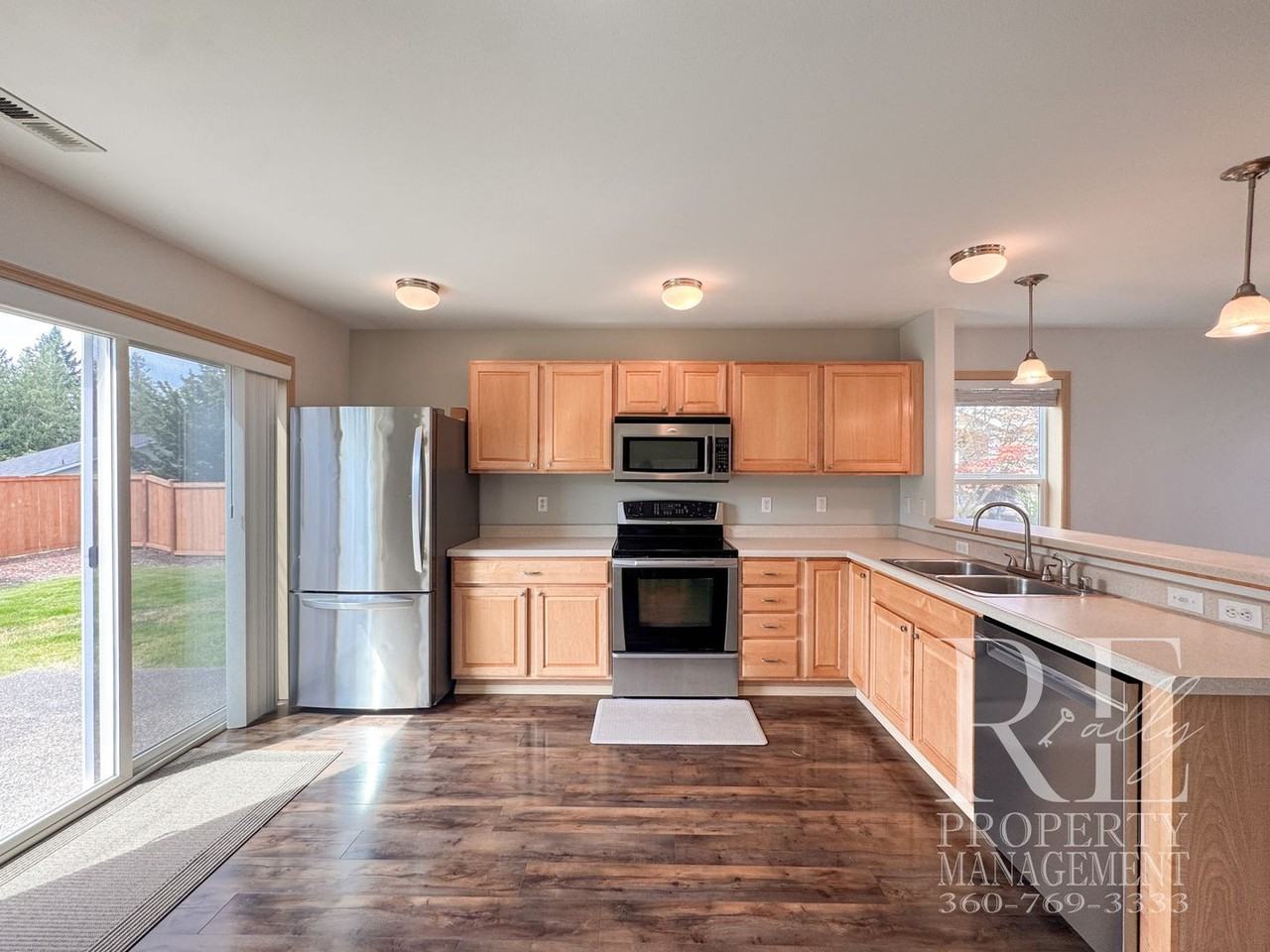 4376 Wigeon Ave Sw - Photo 7 of 29