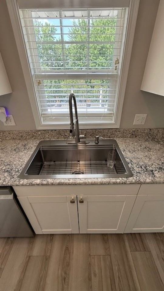 8442 Haeg Dr - Photo 6 of 21