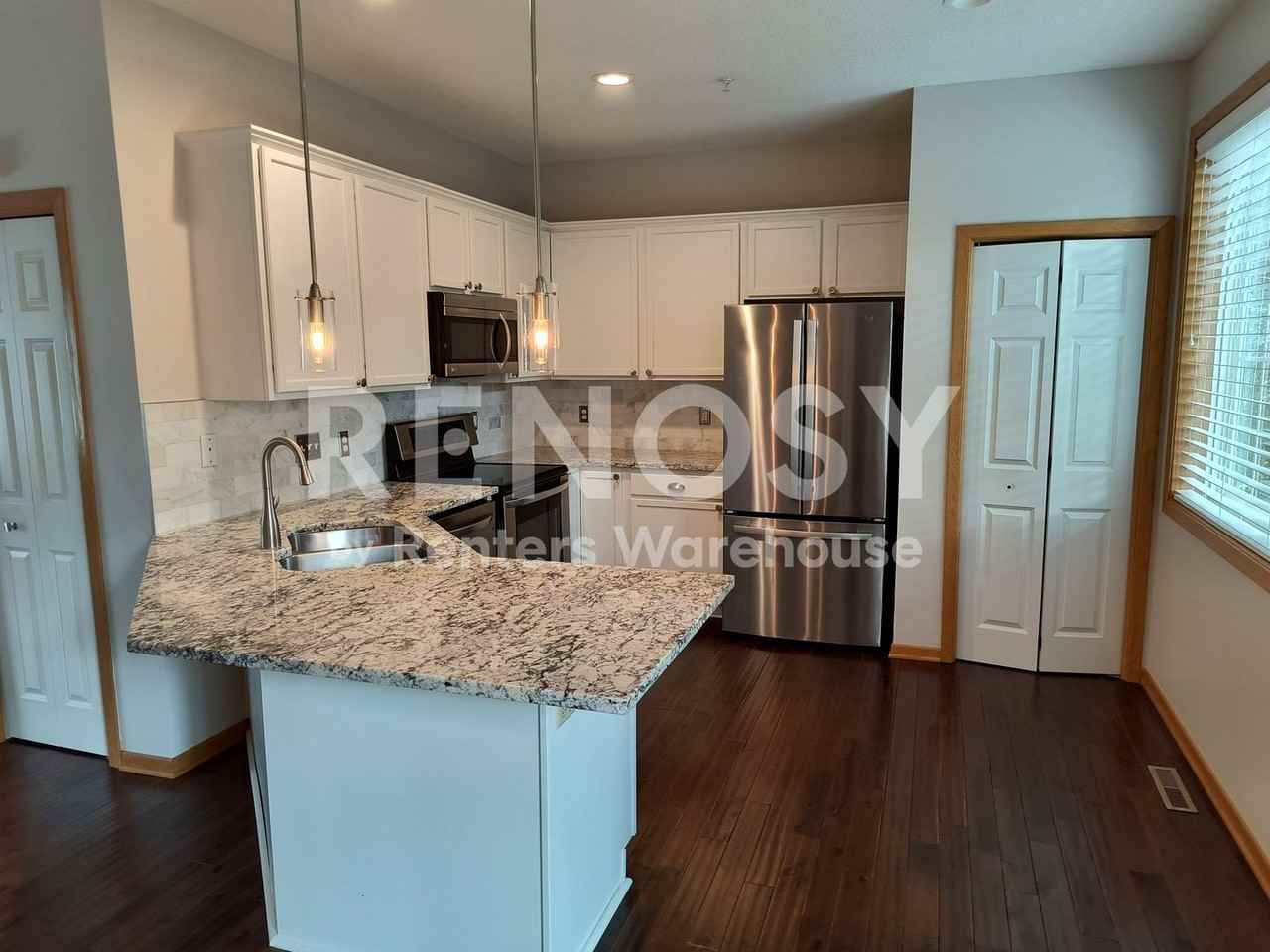787 Fairfield Cir - Photo 3 of 35