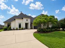 featured image of 904 Chisolm Trl
