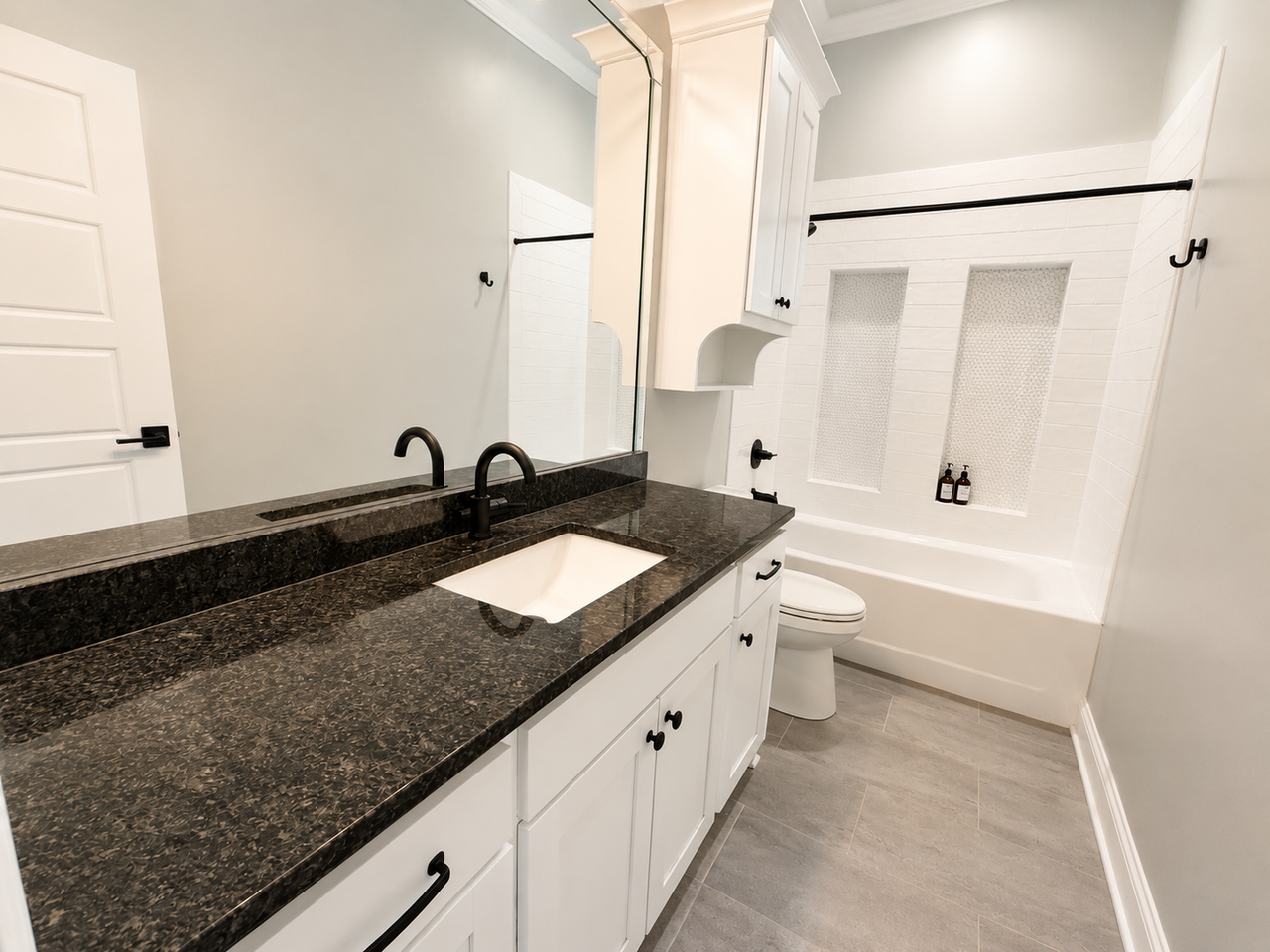904 Chisolm Trl - Photo 6 of 16