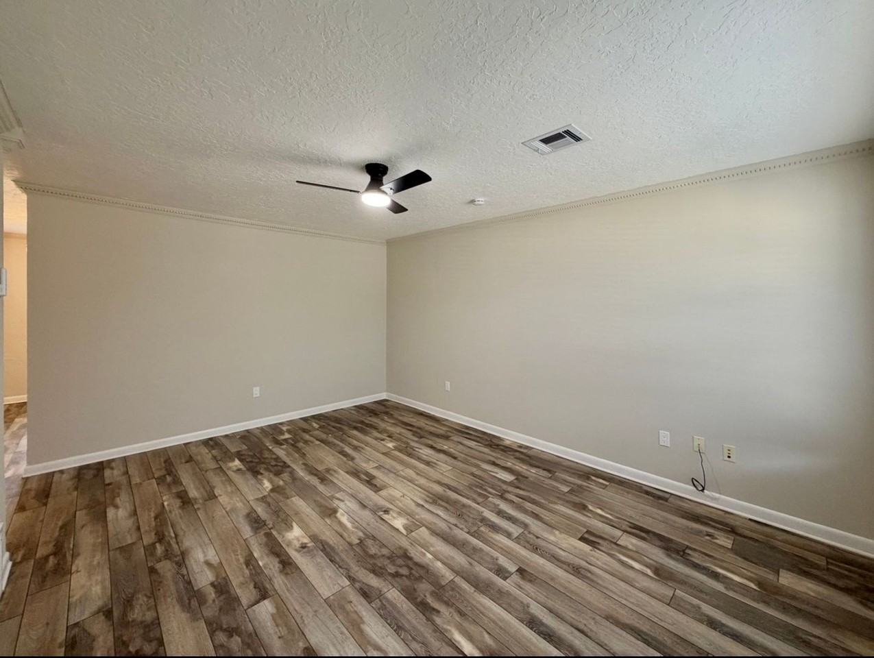 2712 Nw Hilltop Dr - Photo 4 of 29