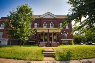 2303 Russell Blvd #1F - Photo 1 of 1