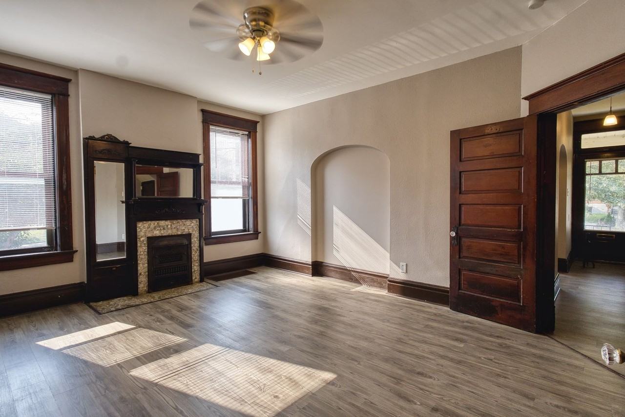 2303 Russell Blvd #1F - Photo 5 of 28