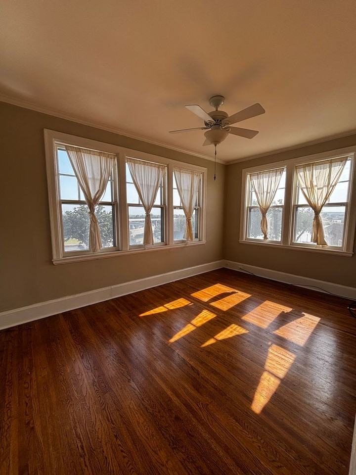 216 W 19th St - Photo 5 of 14