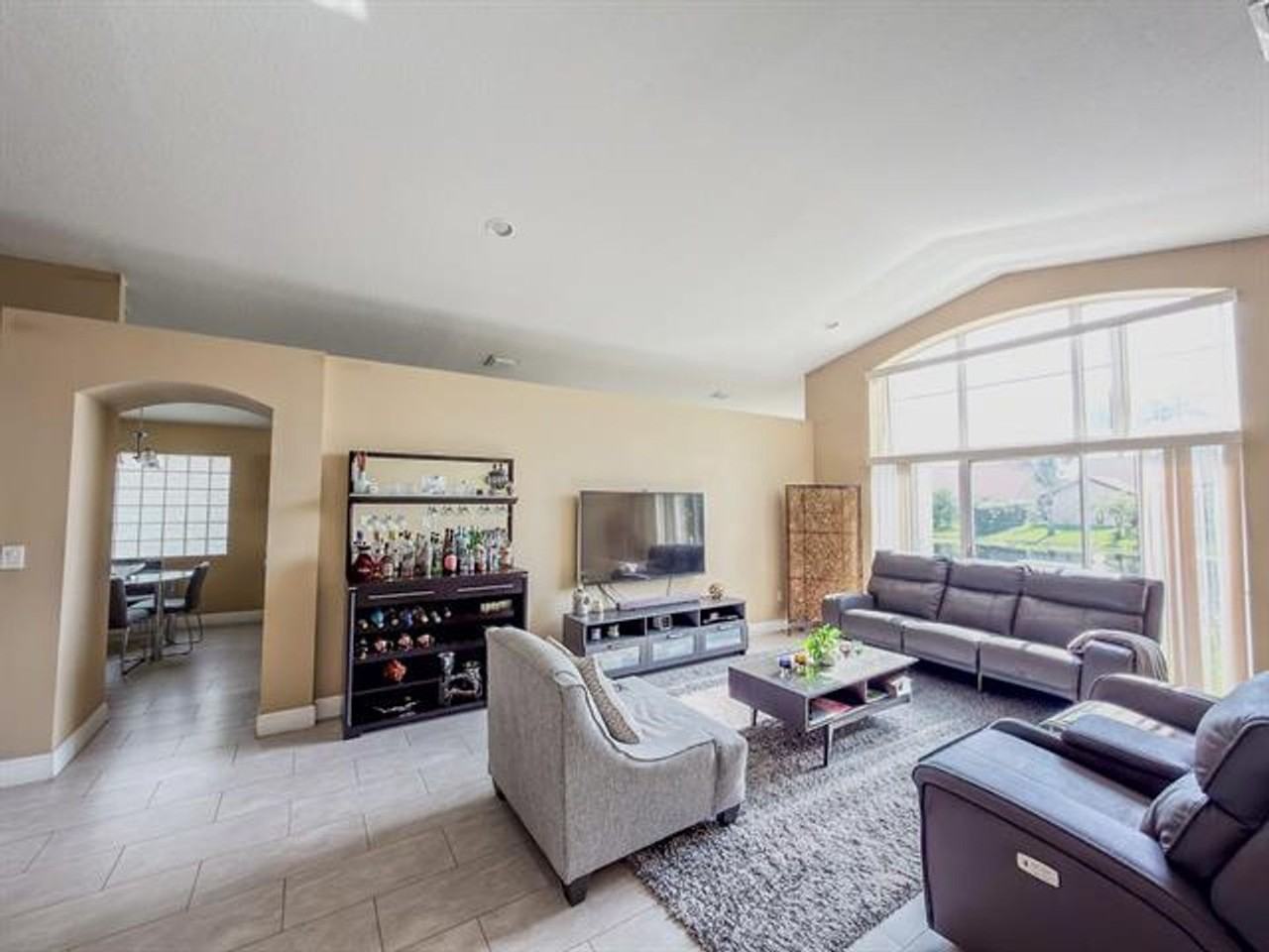 775 Nw 165th Ave #775 - Photo 5 of 25