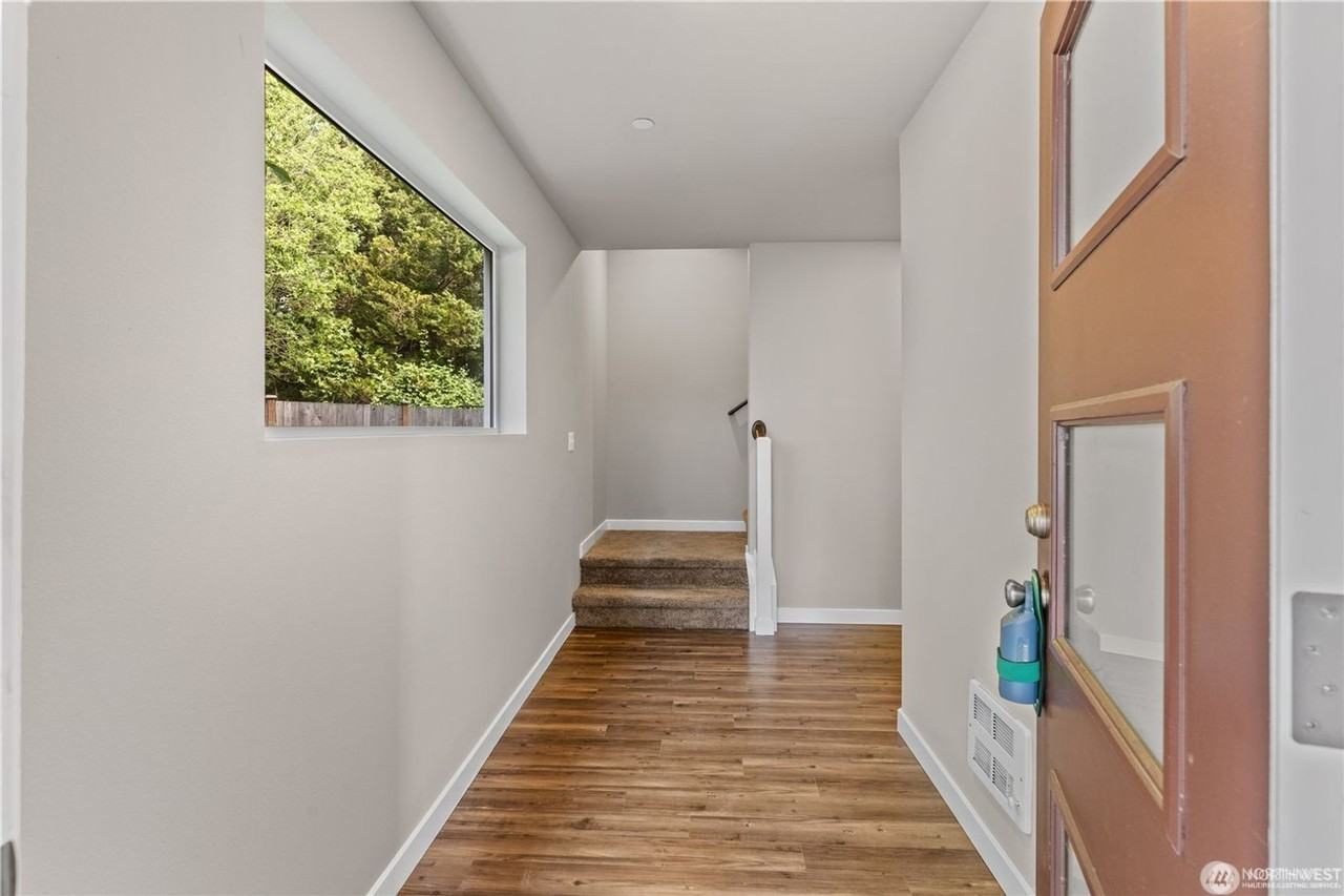 16611 48th Ave W #F1 - Photo 6 of 20
