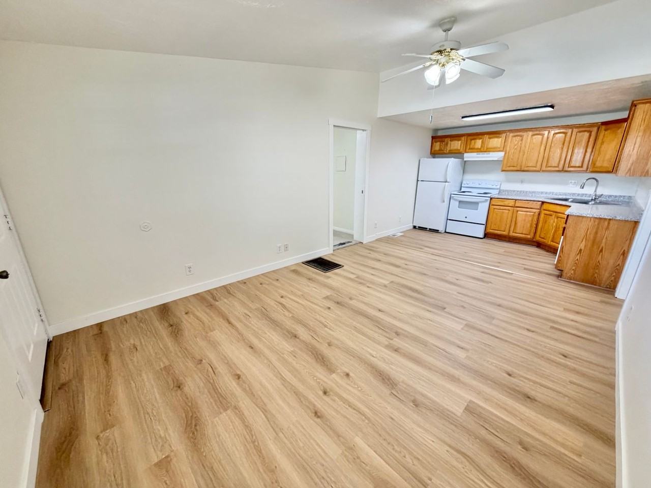 600 N 2450 E - Photo 5 of 20