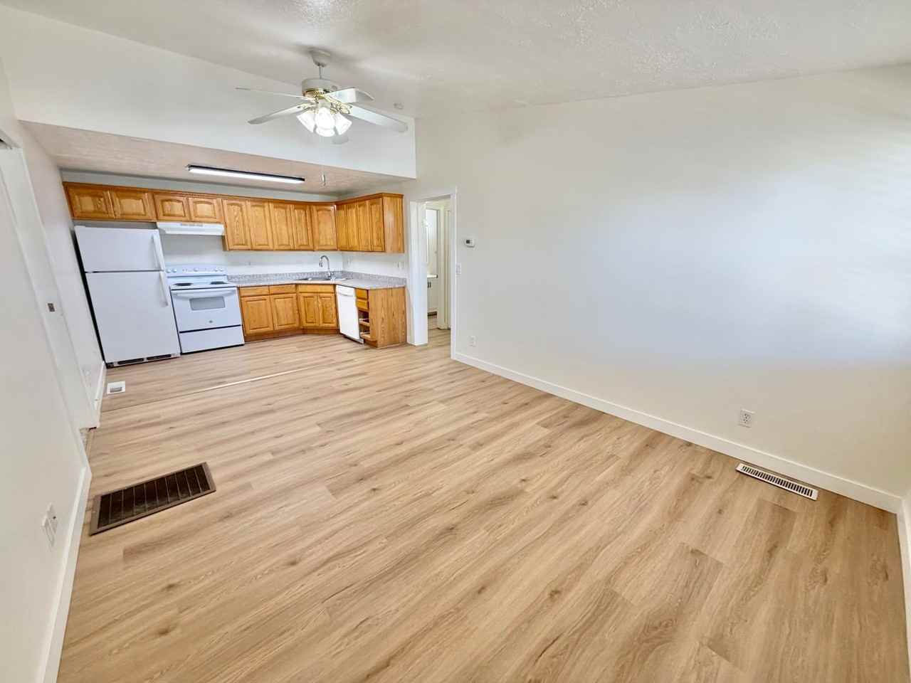 600 N 2450 E - Photo 6 of 20