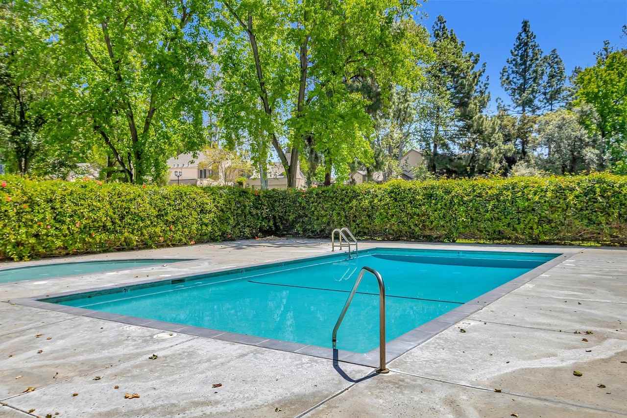 1470 Whiterock Ct - Photo 7 of 8