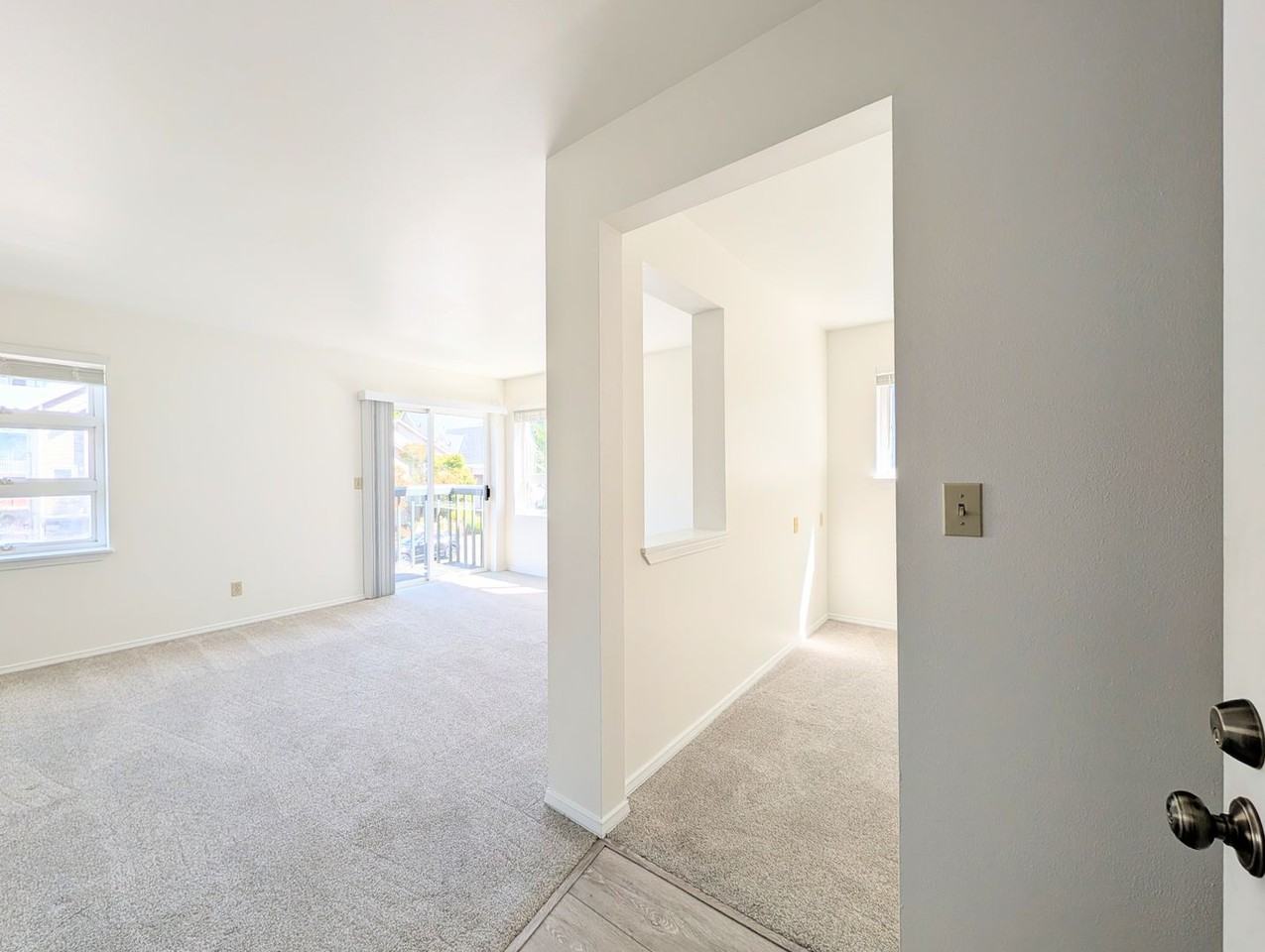 5261 Brooklyn Ave Ne #202 - Photo 3 of 18