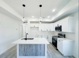 featured image of 142 Andover Rd