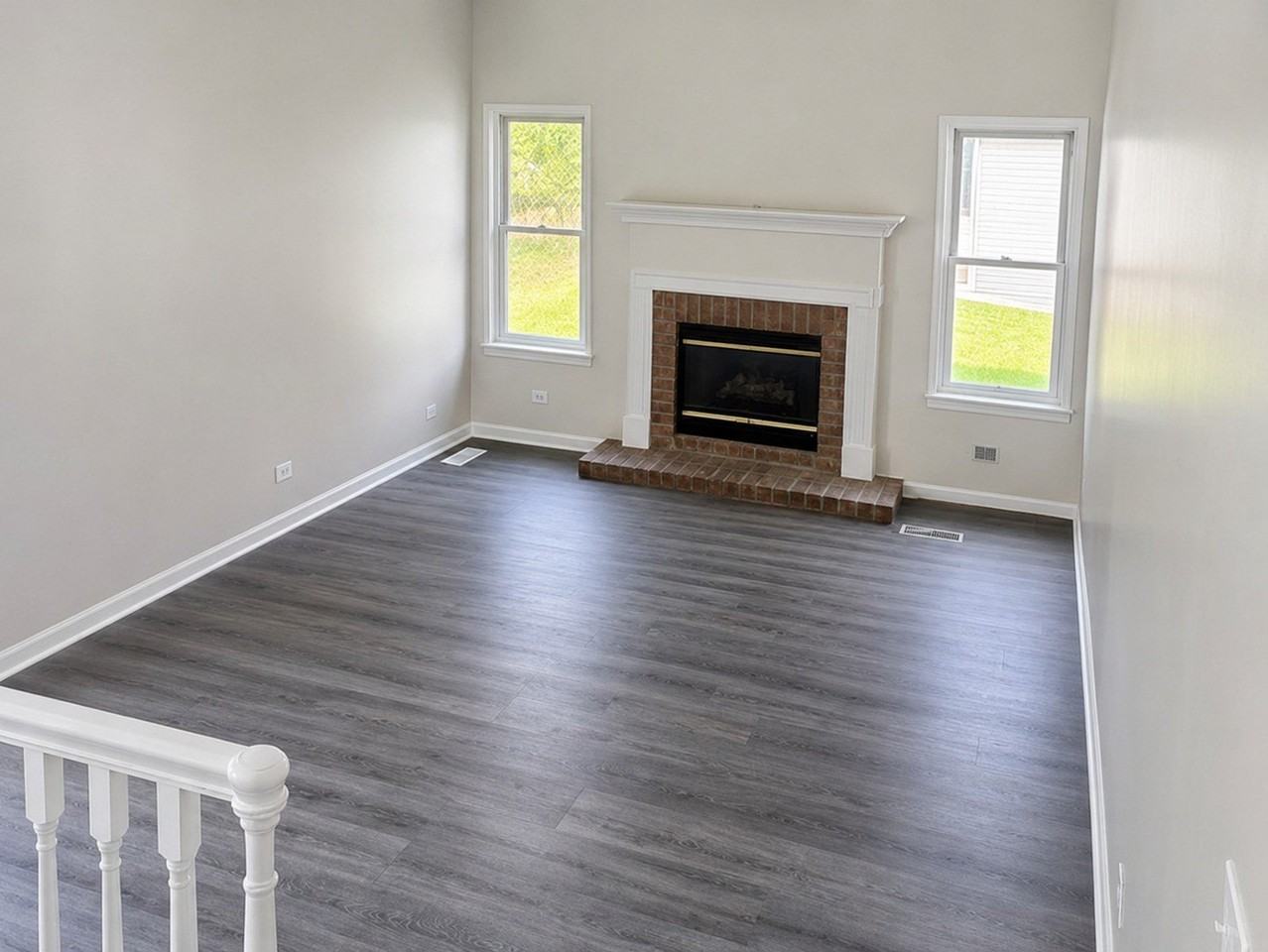 1432 Huntcliff Rd - Photo 4 of 6
