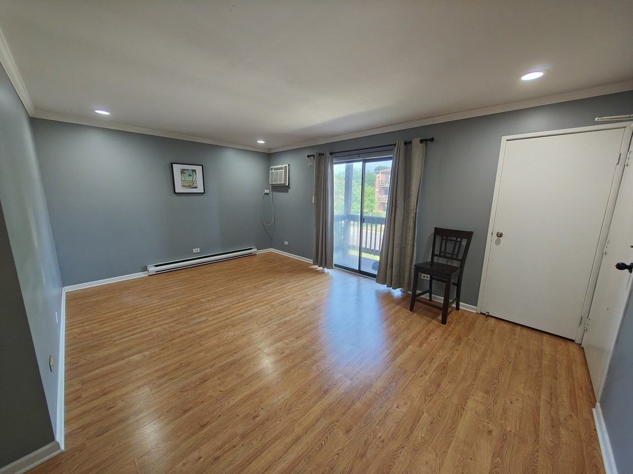 1110 Cedar St #2B - Photo 2 of 8