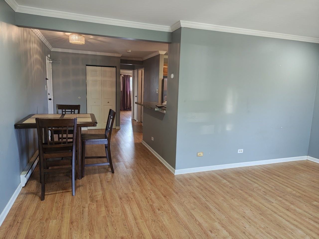 1110 Cedar St #2B - Photo 3 of 8