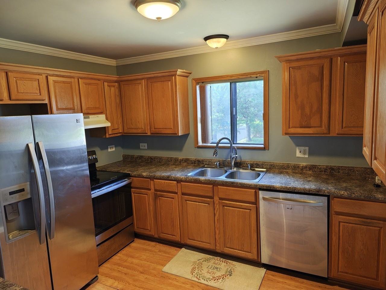 1110 Cedar St #2B - Photo 5 of 8