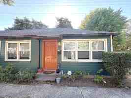 featured image of 1653 N Killingsworth St