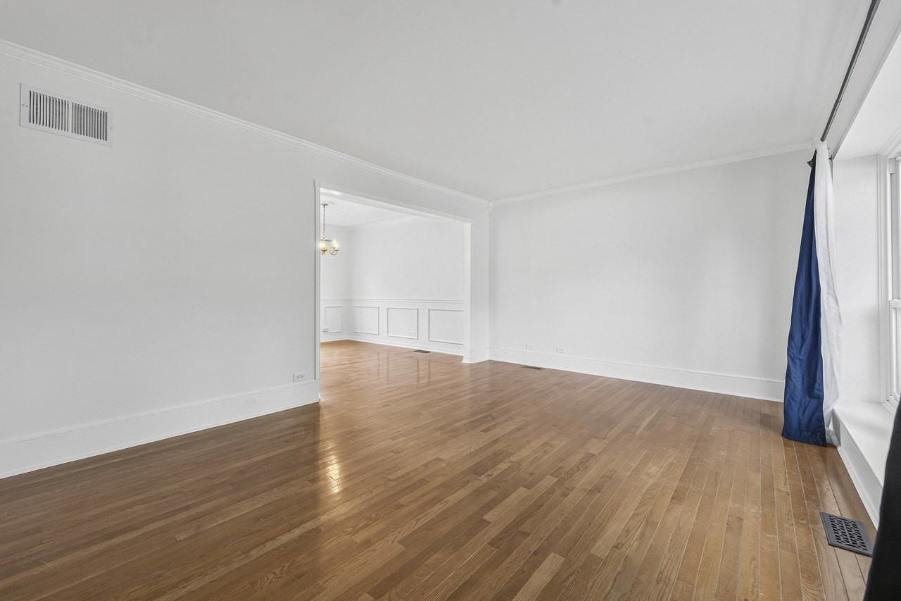 2158 Countryside Cir - Photo 5 of 45