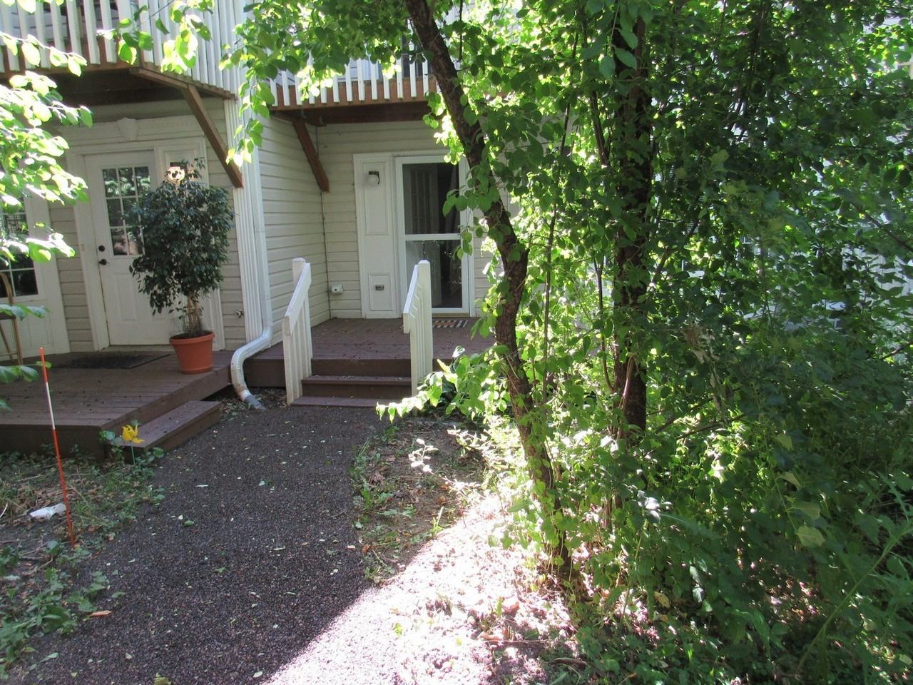 255 W Treehouse Ln - Photo 2 of 19