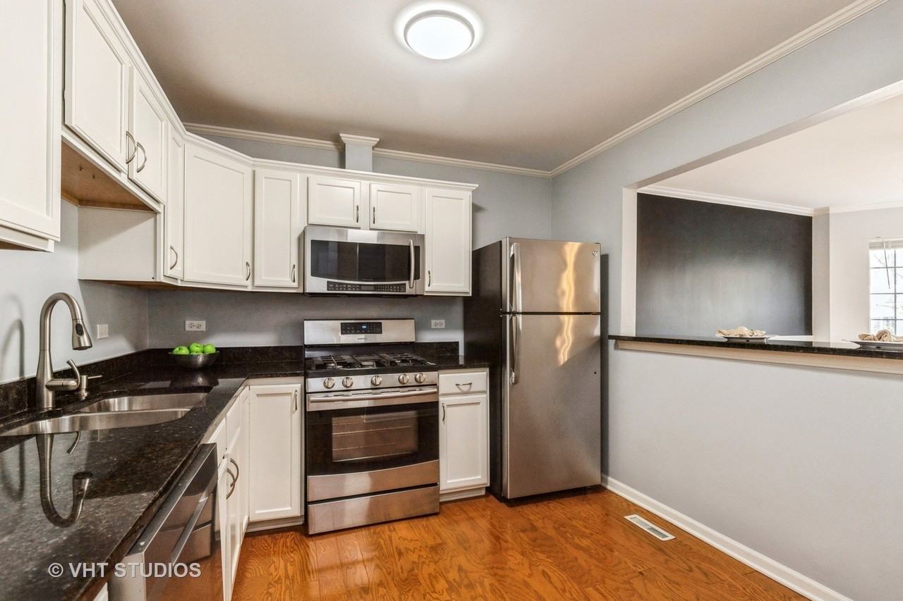 255 W Treehouse Ln - Photo 6 of 19