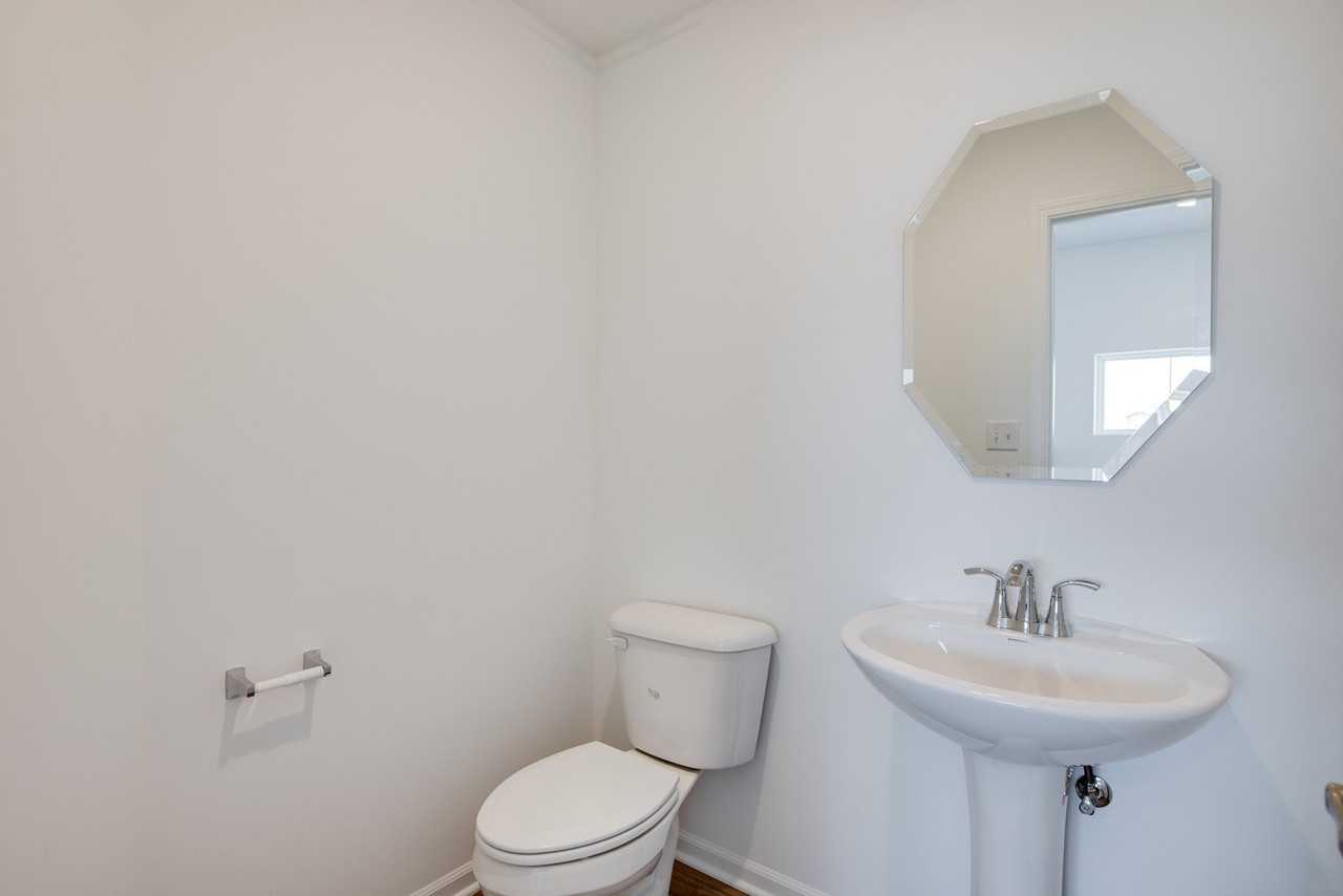 25750 W Yorkshire Dr #25750 - Photo 5 of 25