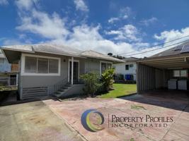 featured image of 2158 Kanealii Ave