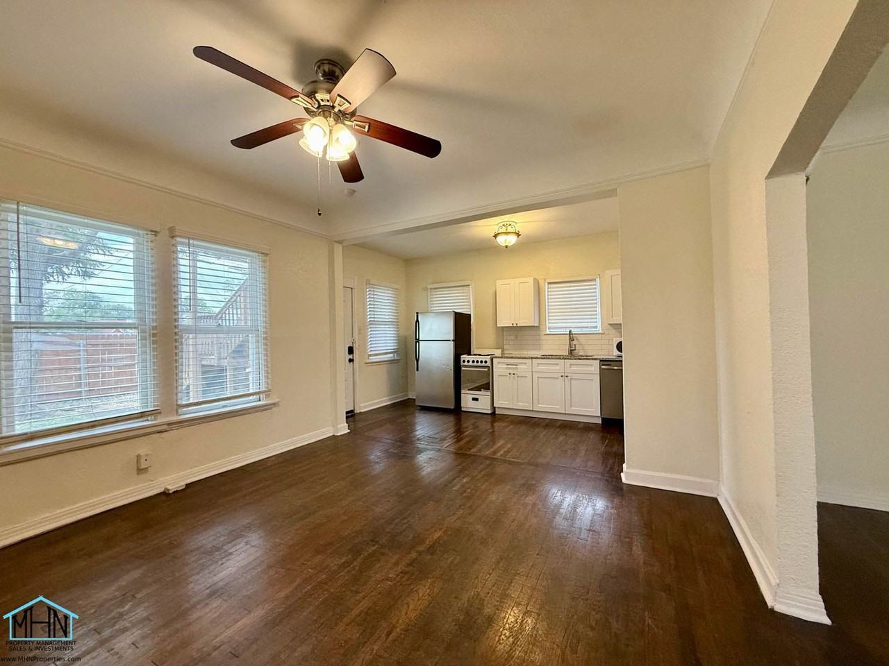 1344 Fulton Ave - Photo 5 of 21