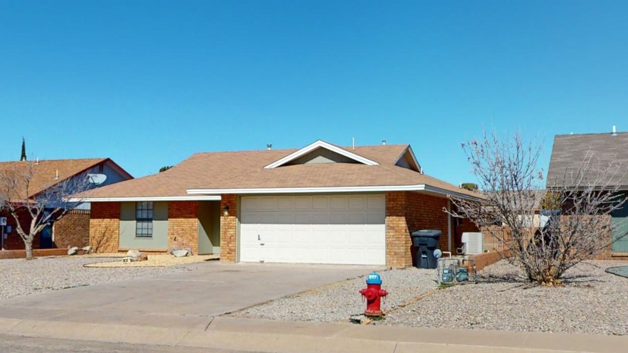 1460 Lindberg Ave - Photo 2 of 47