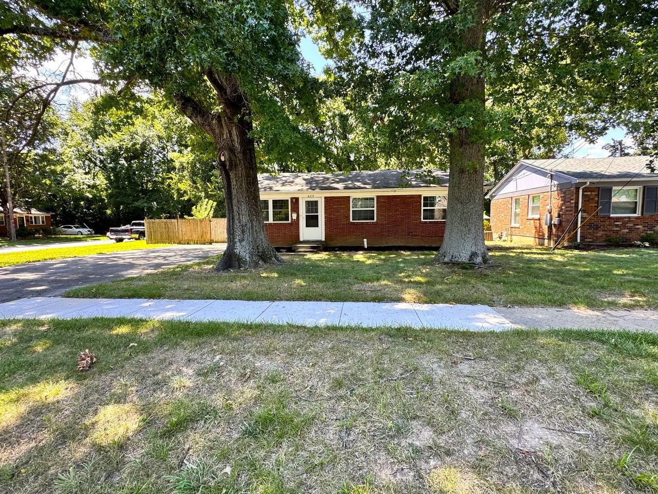 6218 Dart Dr - Photo 3 of 25
