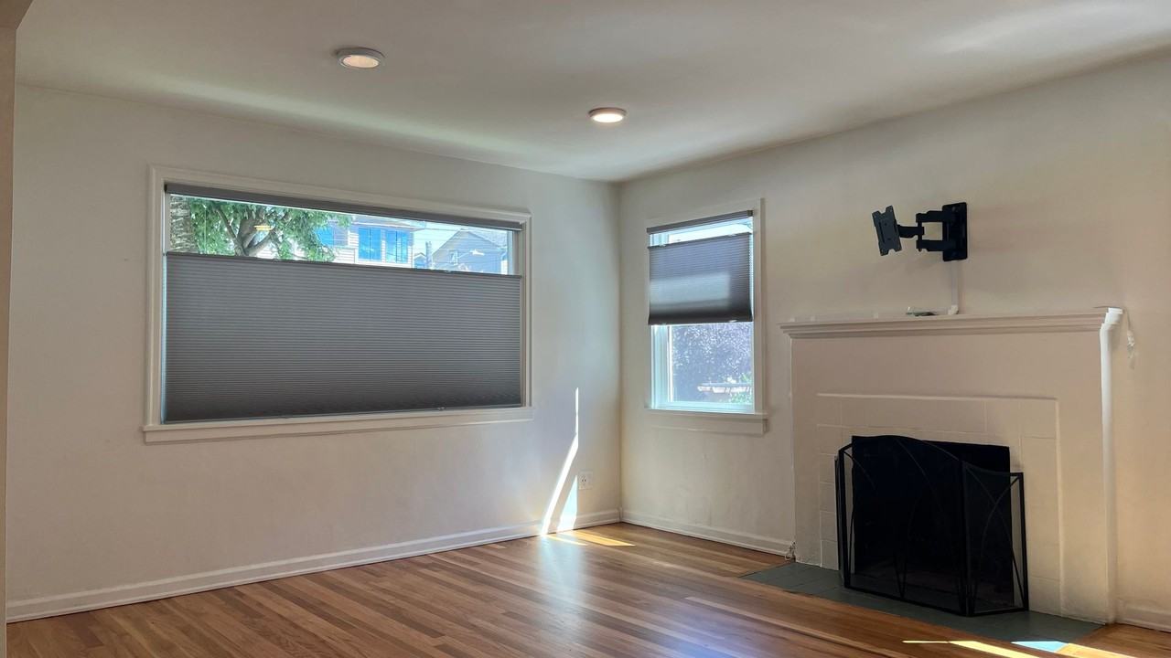 7523 24th Ave Nw - Photo 4 of 30