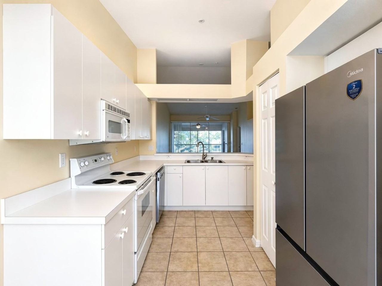 7553 Silver Trumpet Ln - Photo 2 of 32