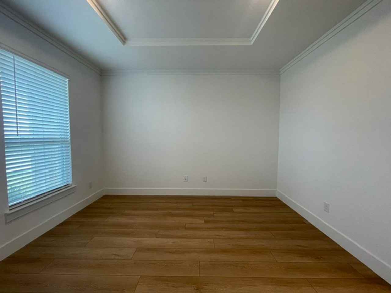 3714 Milwaukee Ave - Photo 4 of 40
