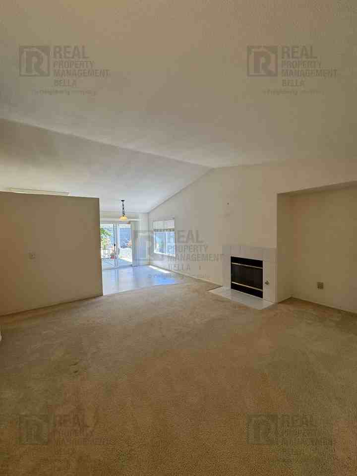 1266 Euclid St - Photo 2 of 34