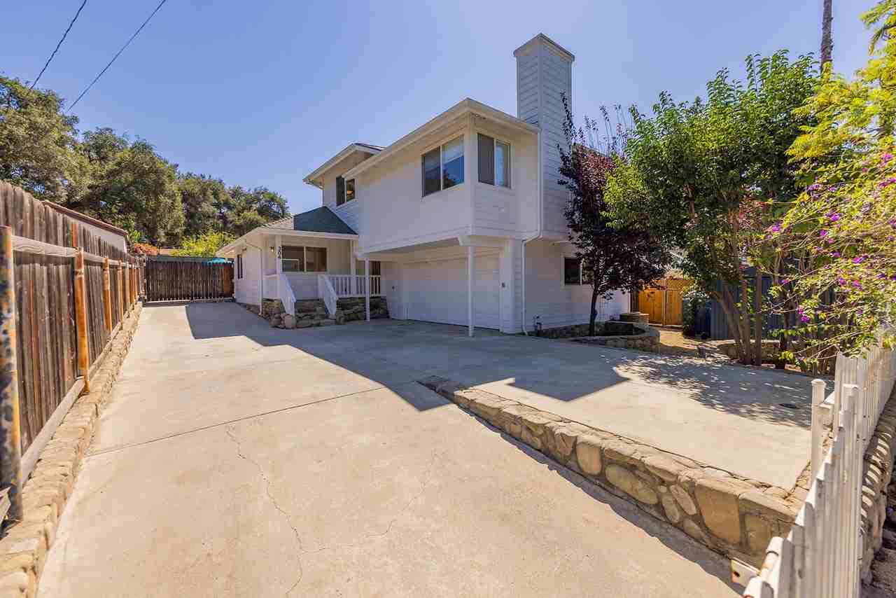 304 El Conejo Dr - Photo 2 of 28