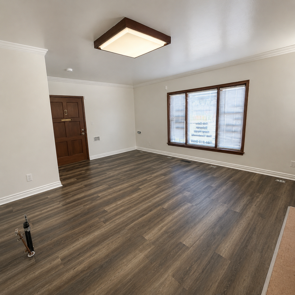 211 H St - Photo 6 of 11