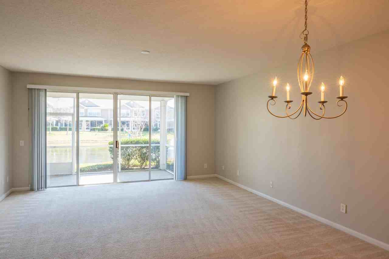 13292 Stone Pond Dr - Photo 5 of 24